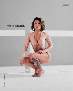Ana Carolina Dias feet photo 1