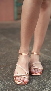 Ana Castela feet photo thumbnail
