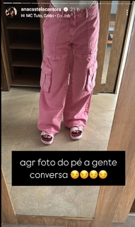 Ana Castela feet photo thumbnail