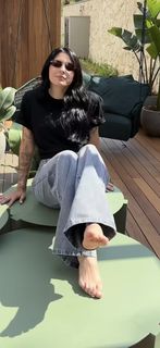 Ana Castela feet photo thumbnail