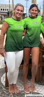 Ana Castela feet photo 17