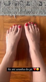 Ana Cañas feet photo 1