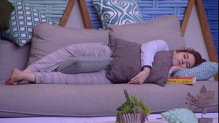 Ana Clara Lima feet photo thumbnail