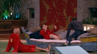 Ana Clara Lima feet photo thumbnail