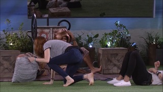 Ana Clara Lima feet photo thumbnail