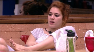 Ana Clara Lima feet photo thumbnail