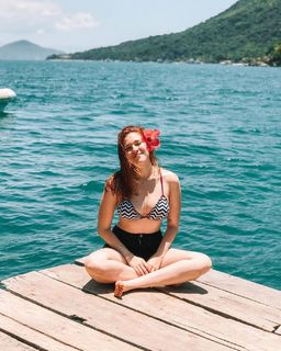 Ana Clara Lima feet photo thumbnail