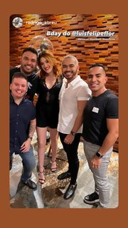 Ana Clara Lima feet photo thumbnail