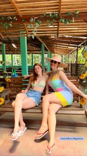 Ana Clara Lima feet photo thumbnail
