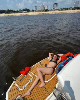 Ana Clara Lima feet photo thumbnail