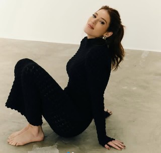 Ana Clara Lima feet photo thumbnail
