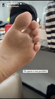 Ana Clara Lima feet photo thumbnail