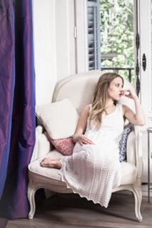 Ana Fernández feet photo thumbnail