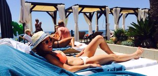 Ana Fernández feet photo thumbnail