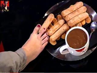 Ana Fernández feet photo thumbnail