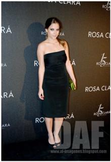 Ana Fernández feet photo thumbnail