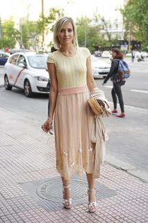 Ana Fernández feet photo thumbnail