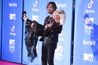 Ana Fernández feet photo thumbnail