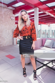 Ana Fernández feet photo thumbnail