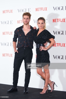 Ana Fernández feet photo thumbnail