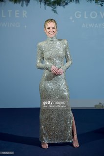 Ana Fernández feet photo thumbnail