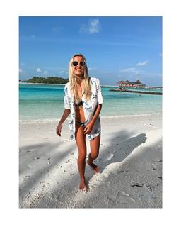 Ana Fernández feet photo thumbnail