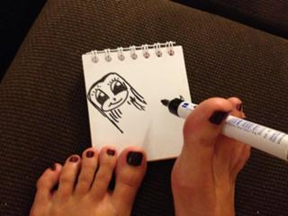 Ana Fernández feet photo thumbnail