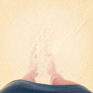Ana Free feet photo 10