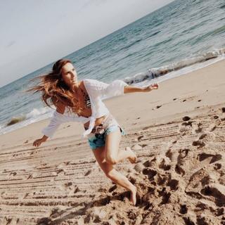 Ana Free feet photo 19