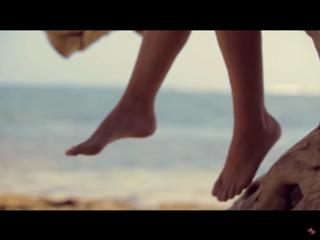 Ana Free feet photo 3