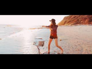 Ana Free feet photo 9