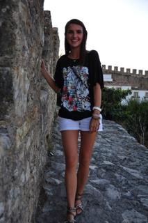 Ana Free feet photo 8