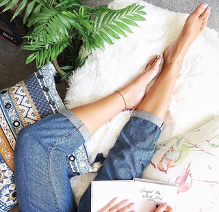 Ana Free feet photo 15