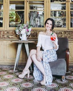 Ana Free feet photo 4
