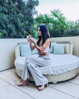 Ana Free feet photo 3