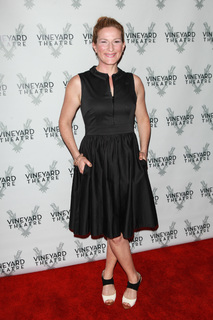 Ana Gasteyer feet photo 5