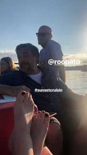 Ana Gasteyer feet photo 20