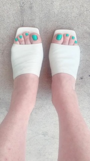 Ana Gasteyer feet photo 13