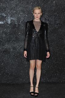 Ana Girardot feet photo 17
