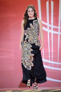 Ana Girardot feet photo 12