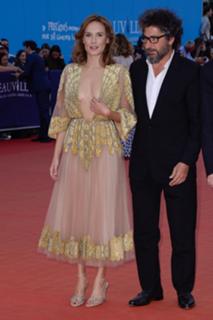 Ana Girardot feet photo 1