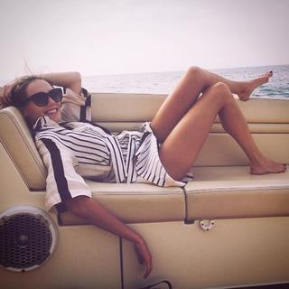 Ana Girardot feet photo 12