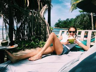 Ana Girardot feet photo 8
