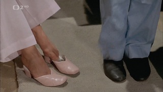 Ana Girardot feet photo 18