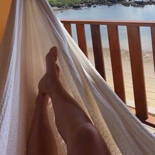 Ana Guiomar feet photo 14