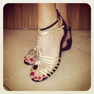 Ana Hickmann feet photo thumbnail
