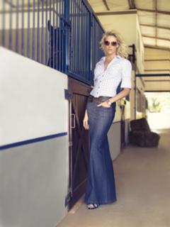 Ana Hickmann feet photo thumbnail