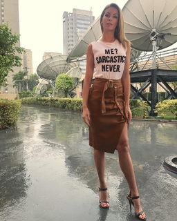 Ana Hickmann feet photo thumbnail