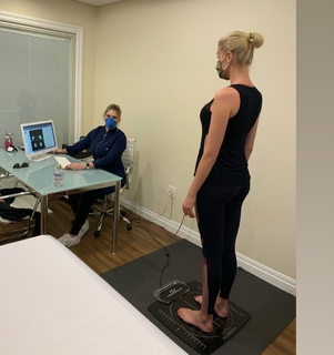 Ana Hickmann feet photo thumbnail