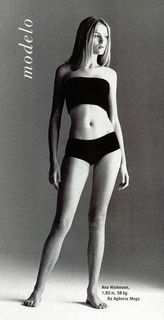 Ana Hickmann feet photo thumbnail